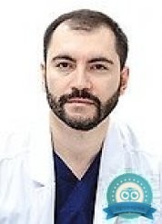 Пластический хирург, челюстно-лицевой хирург Алиев Вугар Ильгарович